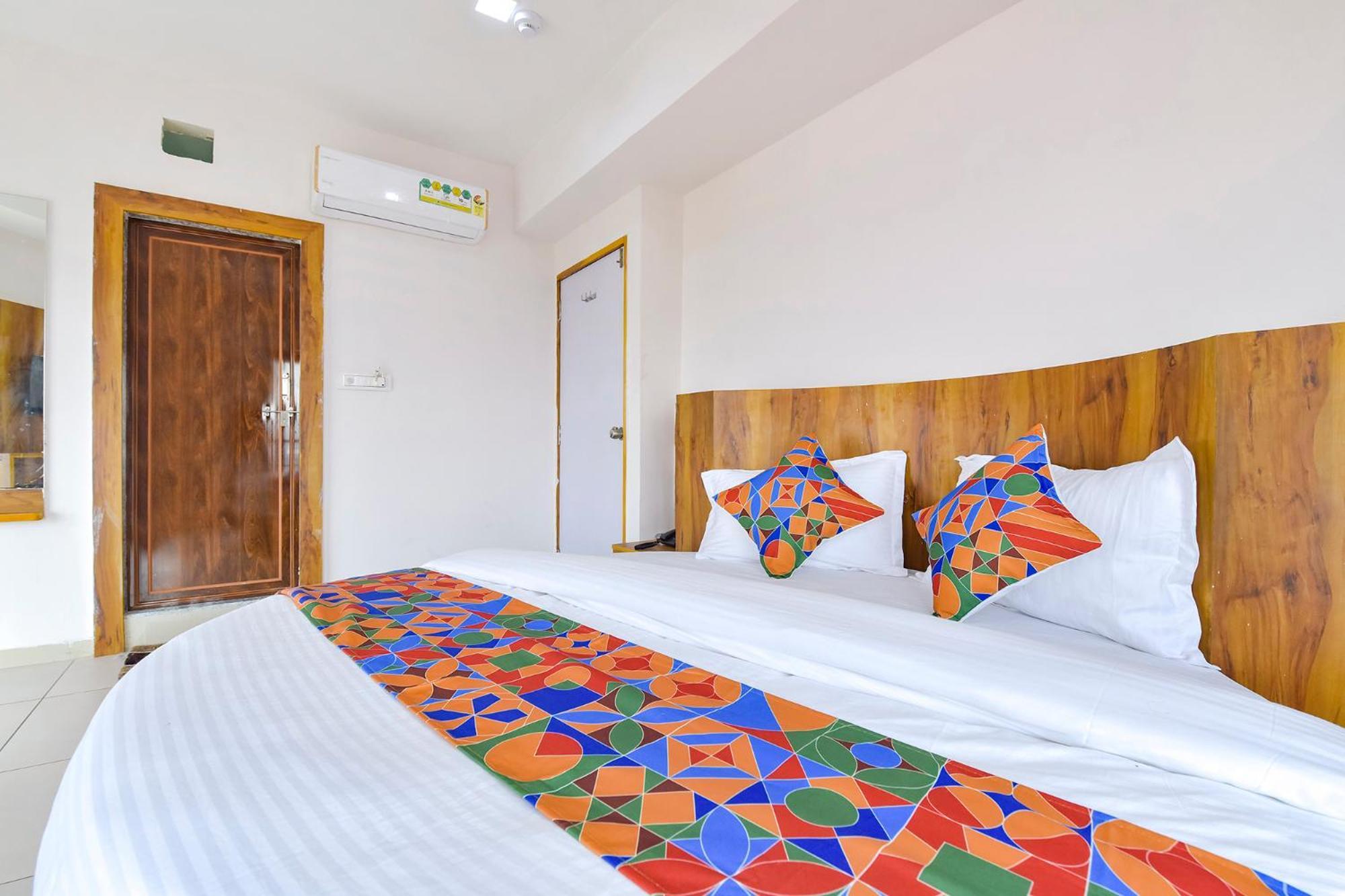 Fabhotel Star Ahmedabad Exterior photo